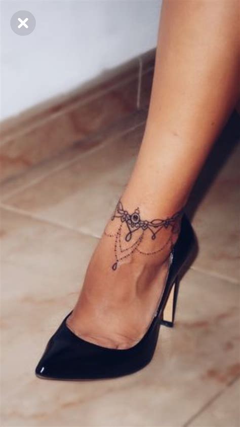 tattoo sexy|Nos inspirations de tatouages pour femme tendance